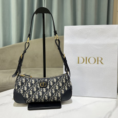 [CHRISTIAN DIOR] 크리스챤 디올 Cigale 30Montaigne Oblique 2398 몽타뉴 사갈 오블리크 미니 백 26×12×7cm