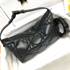 [CHRISTIAN DIOR] 크리스챤 디올 DIOR TRAVEL NOMAD - 디올트래블 노마드 파우치 미듐 피오니 매크로까나쥬 22 x 13 x 9.5 cm