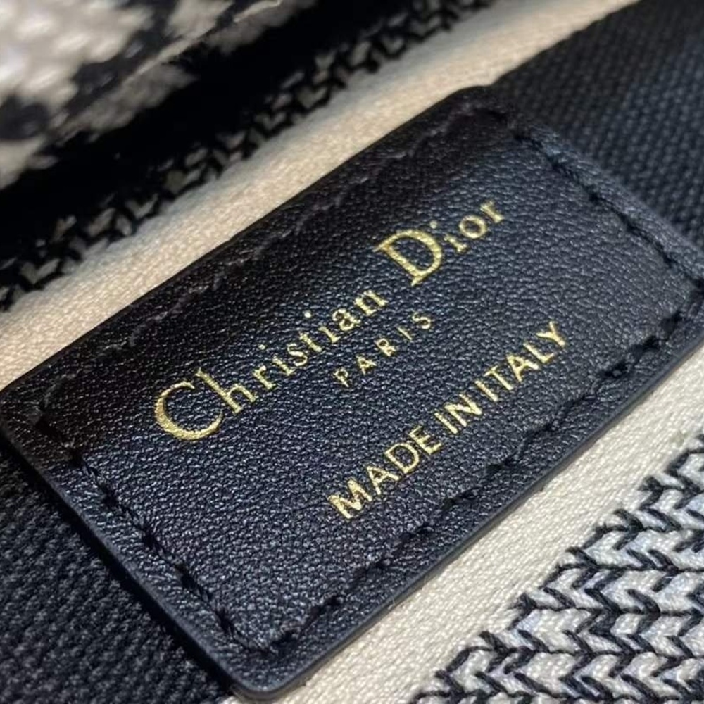 [CHRISTIAN DIOR] 크리스챤 디올 CHRISTIAN DIOR BOOK TOTE BAG oblique - 디올  토트백  오블리크 북 17cm