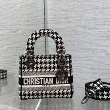 [CHRISTIAN DIOR] 크리스챤 디올 CHRISTIAN DIOR BOOK TOTE BAG oblique - 디올  토트백  오블리크 북 17cm
