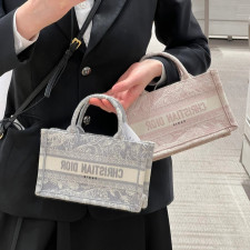 [CHRISTIAN DIOR] 크리스챤 디올 Dior Book Tote mini oblique - 디올  토트 미니 오블리크 북 21.5x13x7.5cm 26cm 36cm 41cm