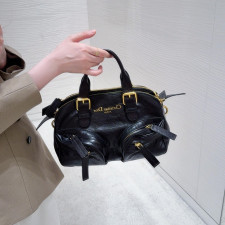 [CHRISTIAN DIOR] 크리스챤 디올 M60 Grand Tour 미디엄 볼링백 블랙 크링클 송아지 가죽 31 x 9 x 24 cm