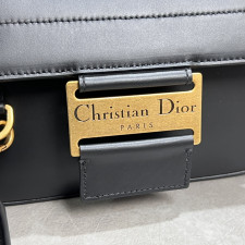 [CHRISTIAN DIOR] 크리스챤 디올 3913 Streetchic Dior Oblique 자카드 24×12.5×5 cm