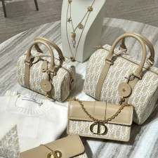 [CHRISTIAN DIOR] 크리스챤 디올 9011s Dior 30 Montaigne Shoulder Bag Dior Oblique 몽테인 숄더백 21.5 x 12 x 6 cm