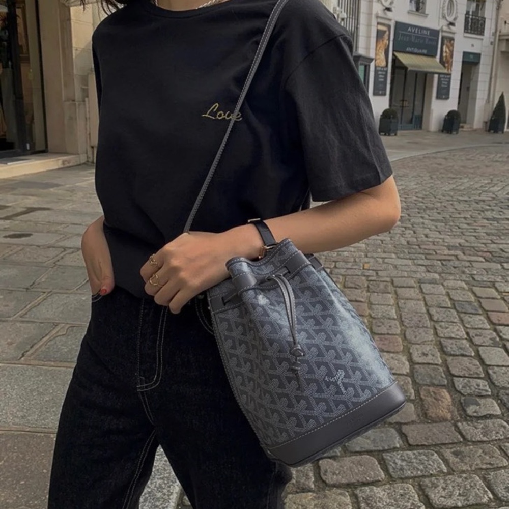 [고야드] Goyard – 고야드 쁘띠플로 미니 Goyard Petit Flot Bucket Bag 23x14cm