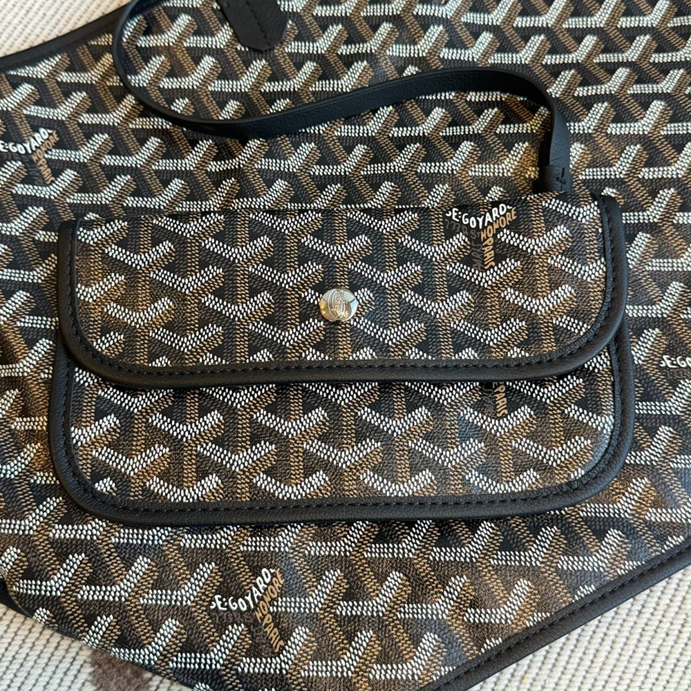 [고야드] Goyard – 고야드 쇼퍼 생루이 Goyard SAINT LOUIS 30×14×25cm