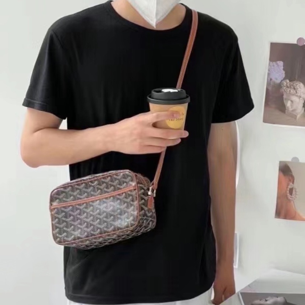 [고야드] Goyard - 고야드 카페르 카메라 크로스 백 Goyard Cap Vert Camera Crossbody Bag 23cm x 13cm x 8cm