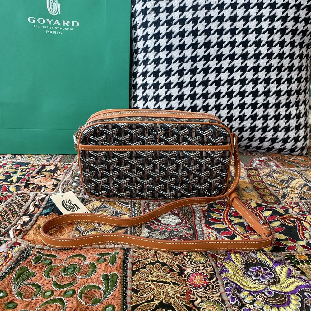 [고야드] Goyard - 고야드 카페르 카메라 크로스 백 Goyard Cap Vert Camera Crossbody Bag 23cm x 13cm x 8cm