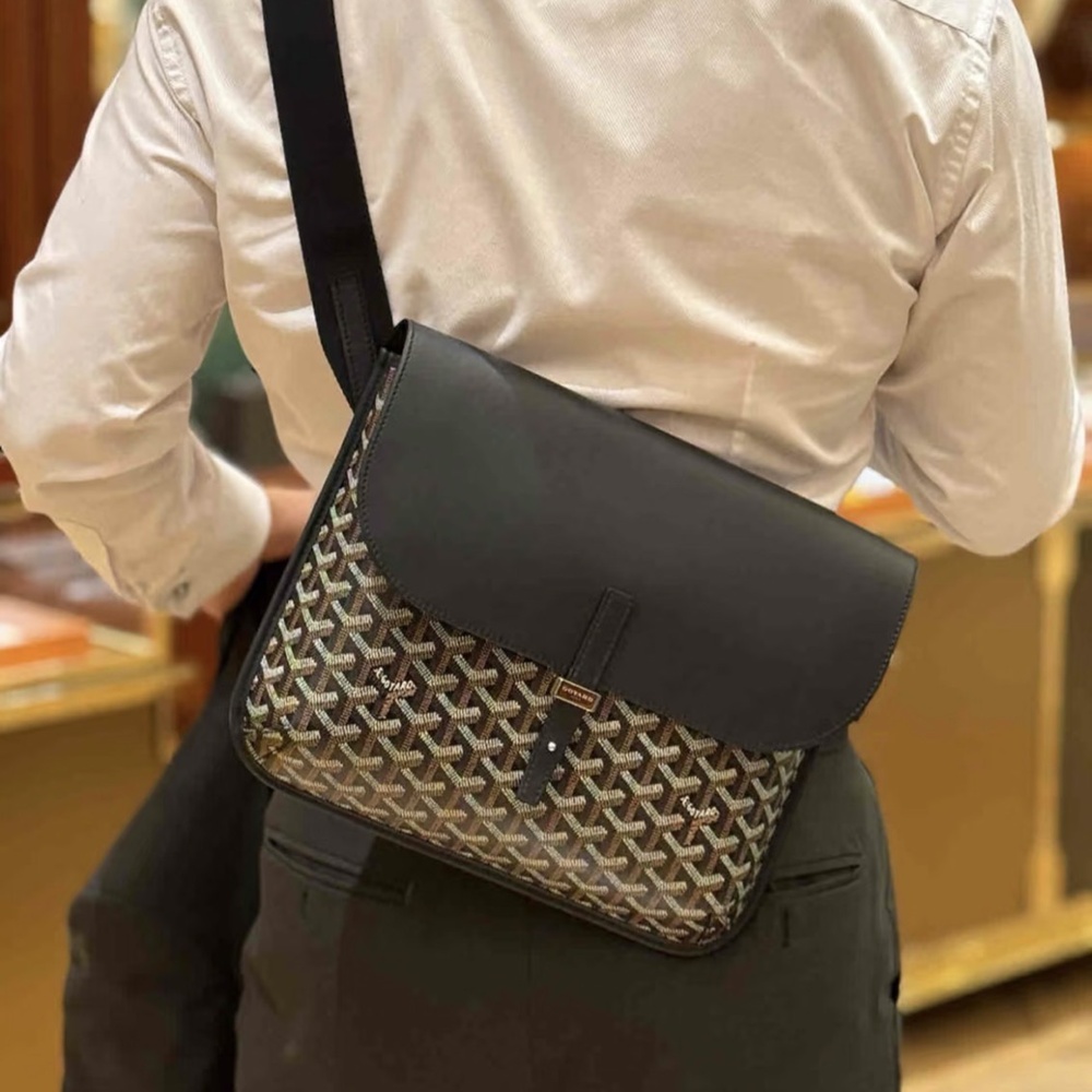 [고야드] Goyard – 고야드 쿠르지에 메신저백 Goyard Coursier Messenger Bag  32X4X25cm