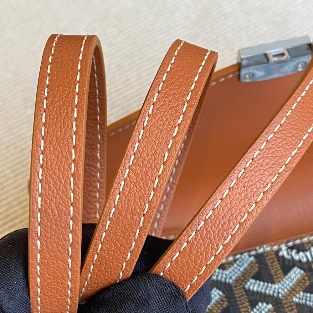 [고야드] Goyard - 고야드 시프르 파우치 지갑 Goyard Goyardine Chypre Wallet Pouch 21x4x16cm