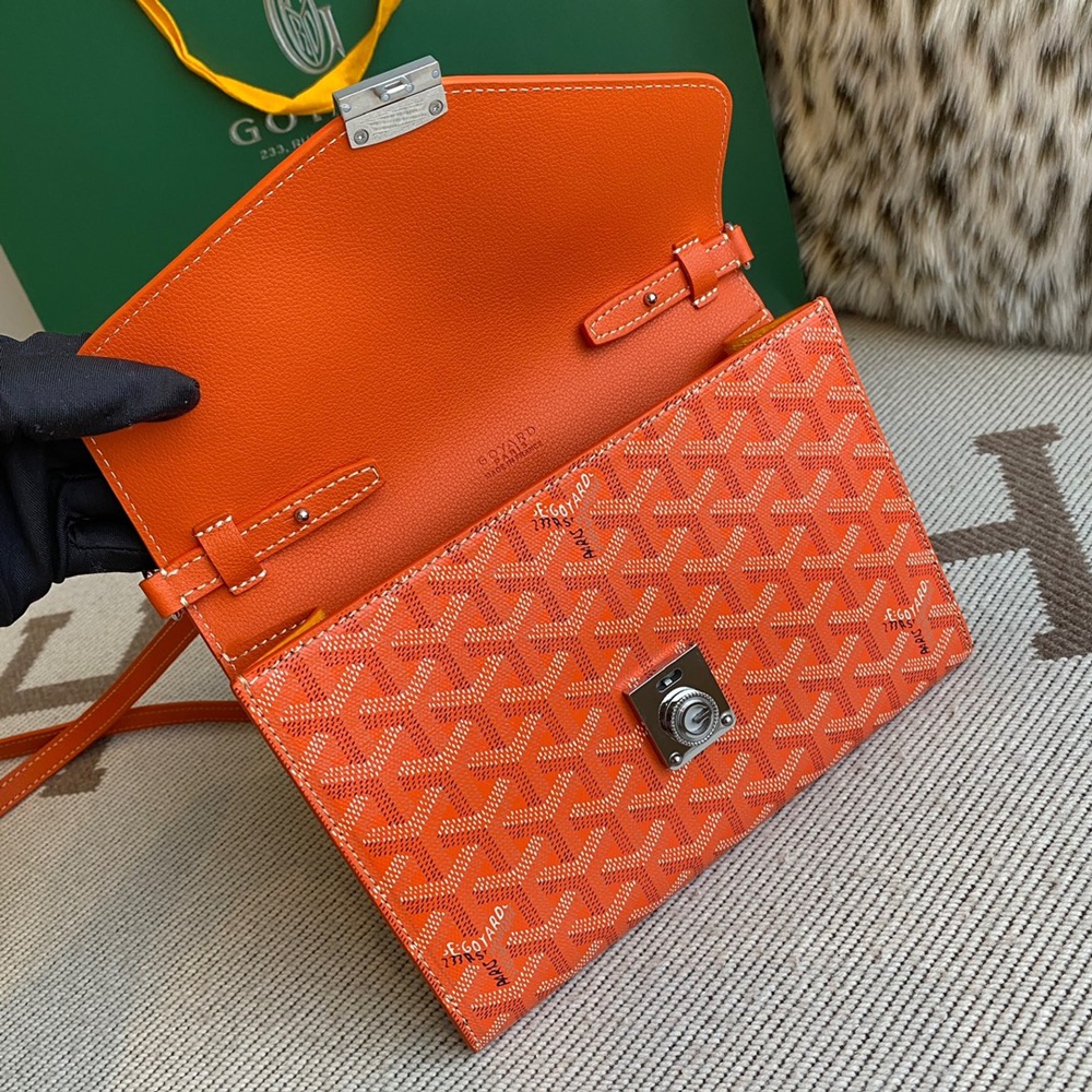 [고야드] Goyard - 고야드 시프르 파우치 지갑 Goyard Goyardine Chypre Wallet Pouch 21x4x16cm