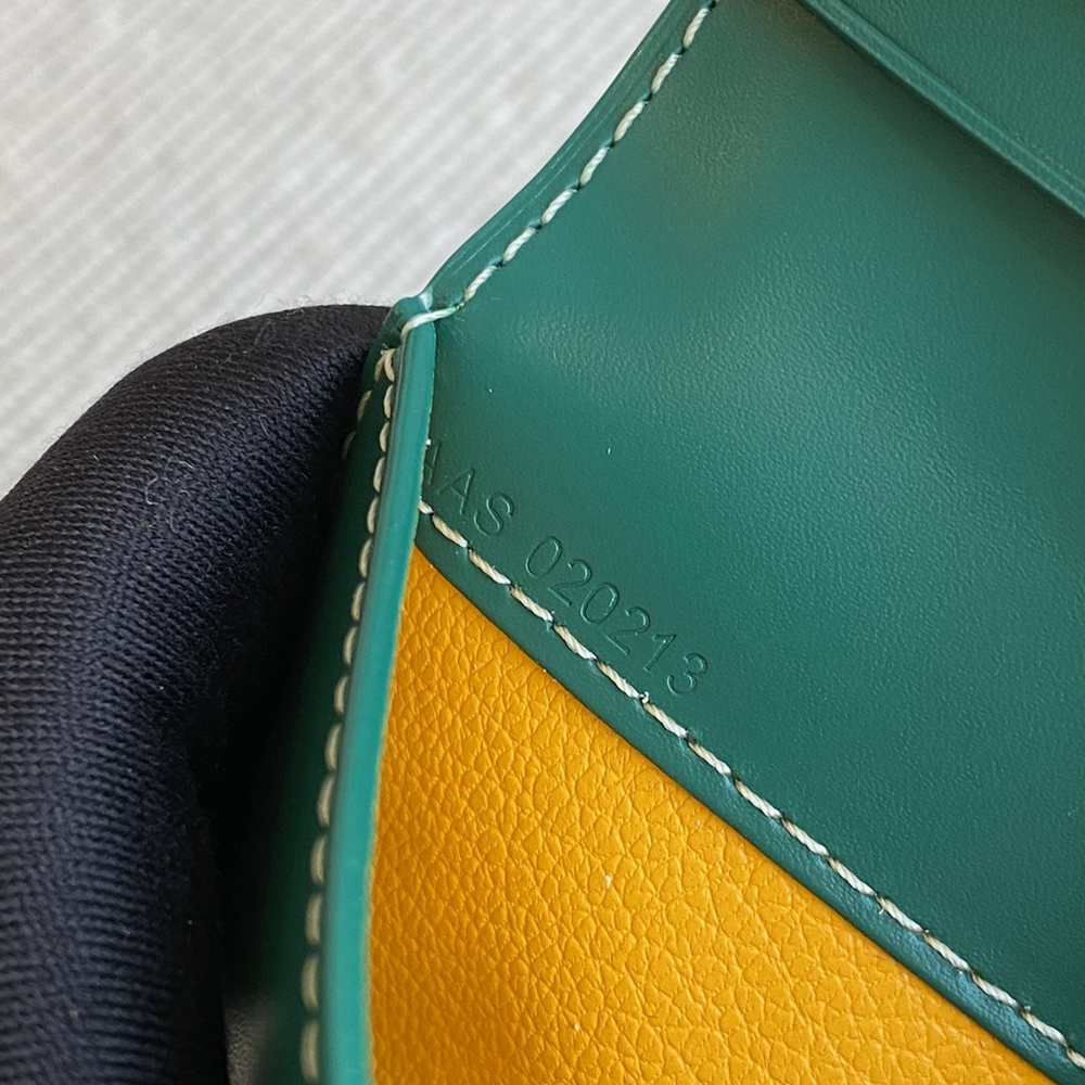 [고야드] Goyard - 고야드 지갑 카드명함 생마크 Goyard CARD HOLDER Goyardine 10.5×8×2cm