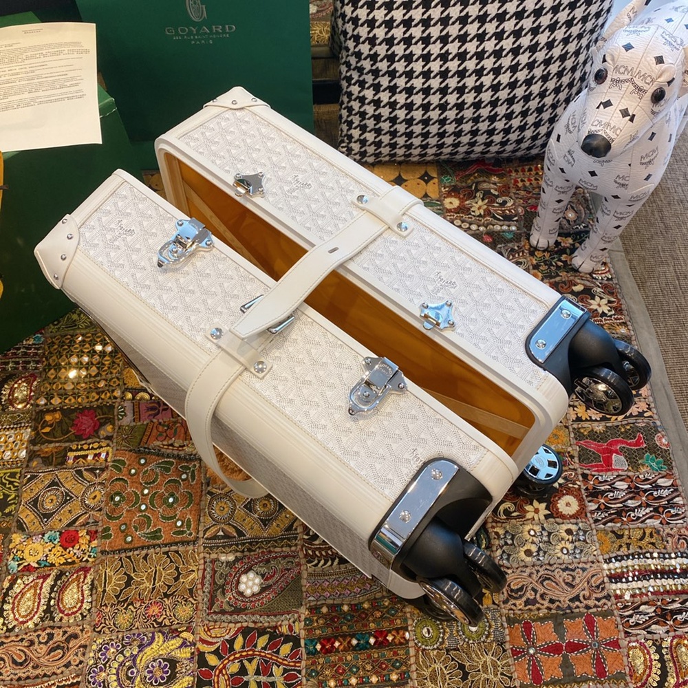 [고야드] Goyard - 고야드 PVC 캐리어 PM 50cm x 35cm x 25cm GM 70cm x 45cm x 30cm