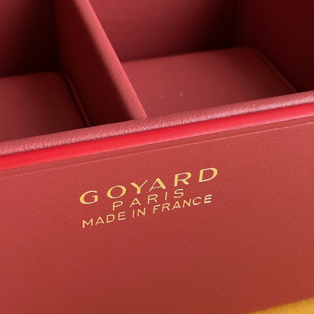 [고야드] Goyard - 고야드 손목시계 고야딘 캔버스 8개용 트렁크 26.5 X 20 X 7.5 cm