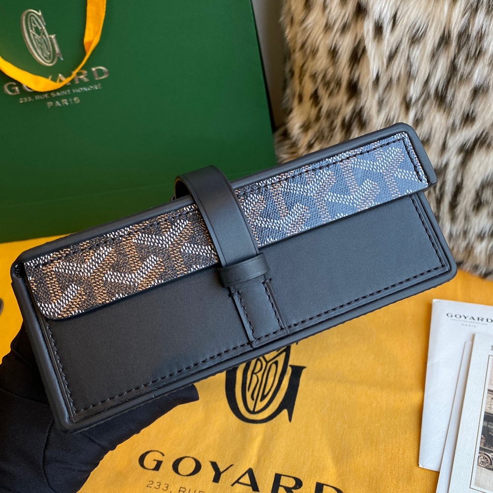[고야드] Goyard - 고야드 손목시계 고야딘 캔버스 8개용 트렁크 26.5 X 20 X 7.5 cm