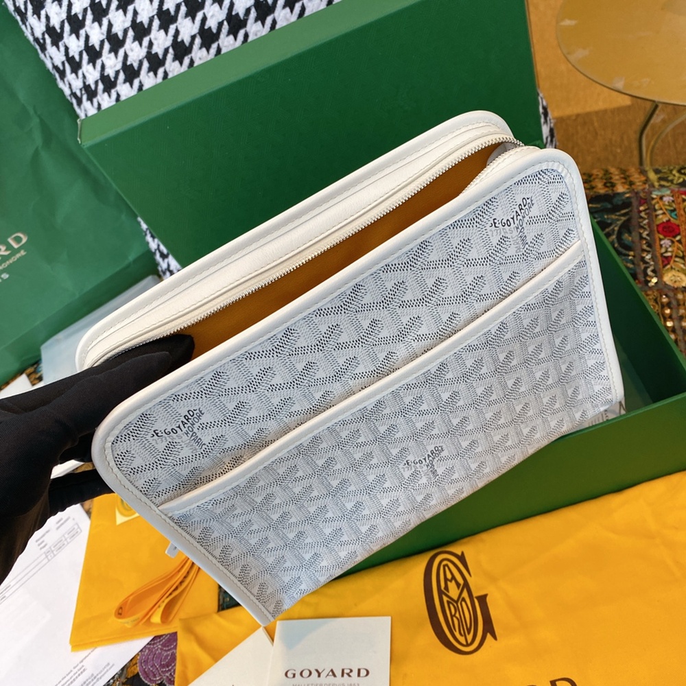 [고야드] Goyard - 고야드 클러치 쥬방스 Goyard Jouvence  MM 25 cm x 18 cm x 7 cm GM 30 x 23 x 7.5cm