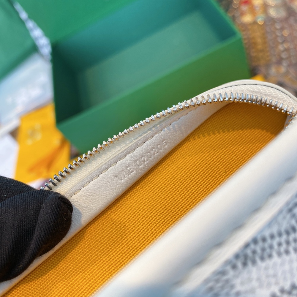 [고야드] Goyard - 고야드 클러치 쥬방스 Goyard Jouvence  MM 25 cm x 18 cm x 7 cm GM 30 x 23 x 7.5cm