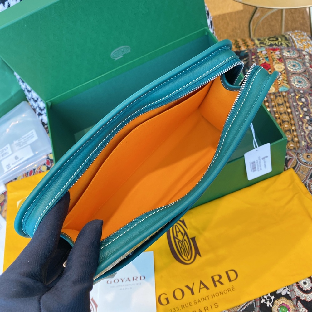 [고야드] Goyard - 고야드 클러치 쥬방스 Goyard Jouvence  MM 25 cm x 18 cm x 7 cm GM 30 x 23 x 7.5cm
