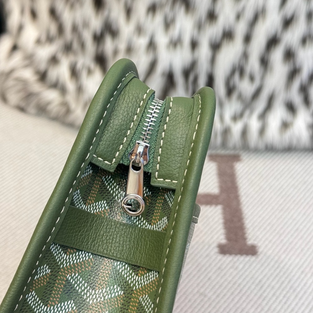 [고야드] Goyard - 고야드 클러치 쥬방스 미니 Goyard Jouvence mini 21cm x 16cm x 7cm