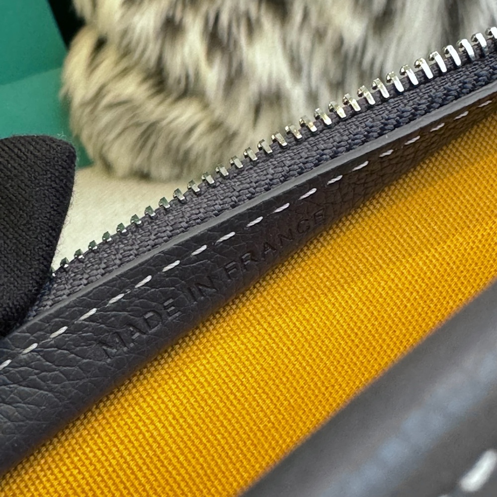 [고야드] Goyard - 고야드 클러치 쥬방스 미니 Goyard Jouvence mini 21cm x 16cm x 7cm