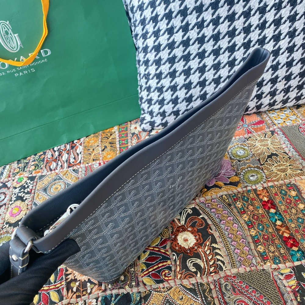 [고야드] Goyard - 고야드 클러치 포쉐트 콘티 Goyard Clutch Pouch CONTI 24cm x 6.5cm x 22cm