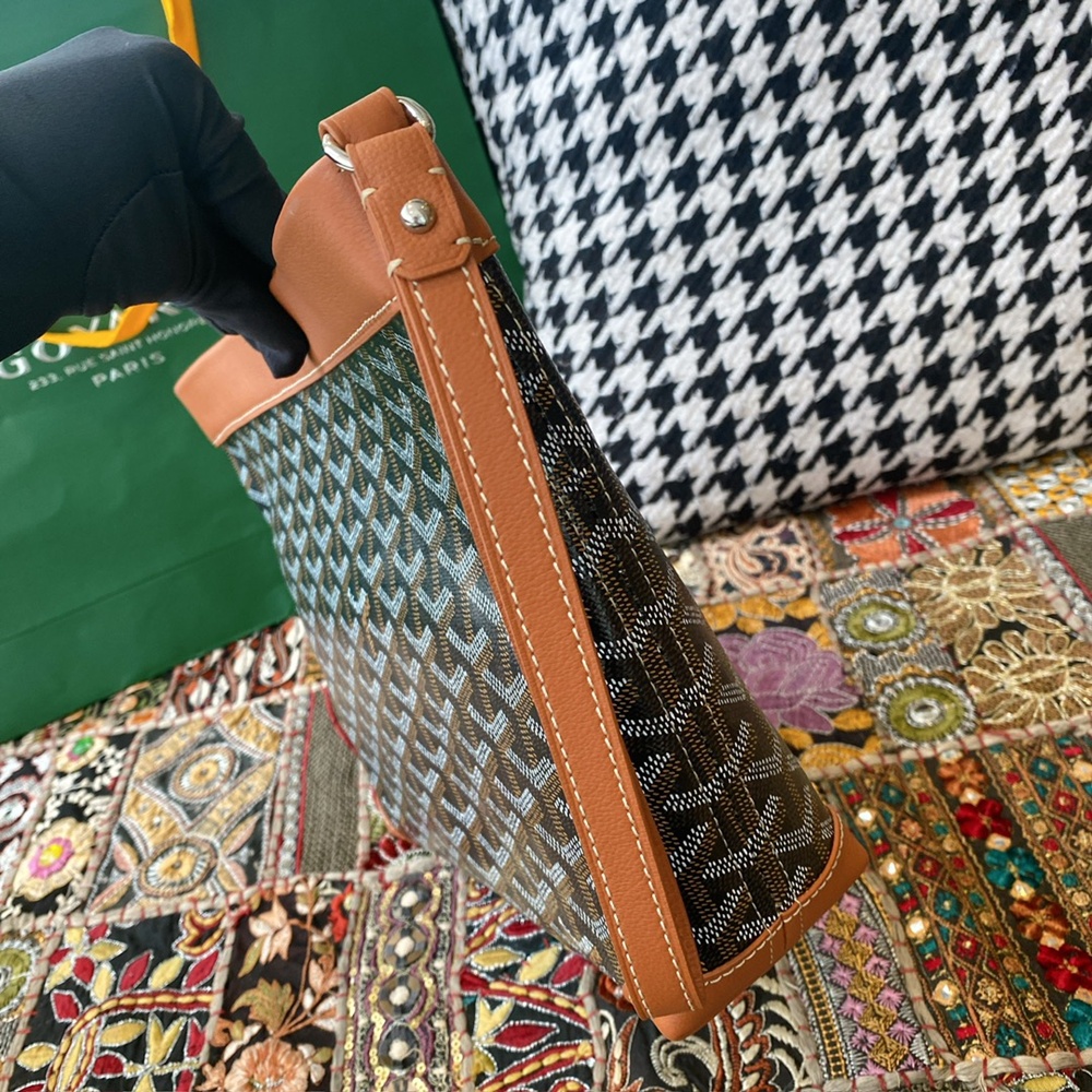 [고야드] Goyard - 고야드 클러치 포쉐트 콘티 Goyard Clutch Pouch CONTI 24cm x 6.5cm x 22cm