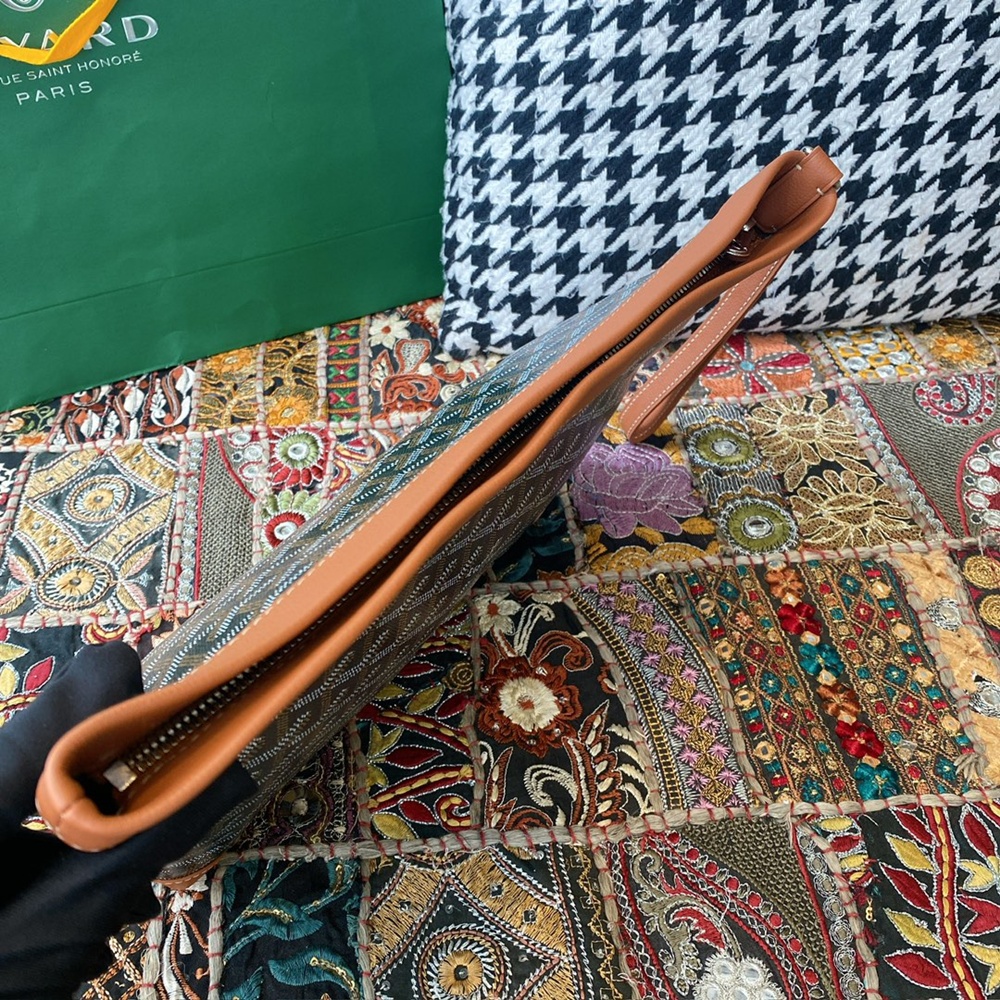 [고야드] Goyard - 고야드 클러치 포쉐트 콘티 Goyard Clutch Pouch CONTI 24cm x 6.5cm x 22cm