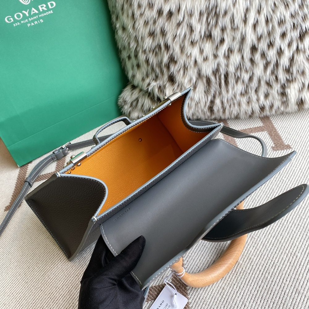 [고야드] Goyard - 고야드 GOYARD 여성토트백 고야드 SAIGON 사이공백 PM 31 x 24 x 12 cm GM 38 x 28 x 14 cm