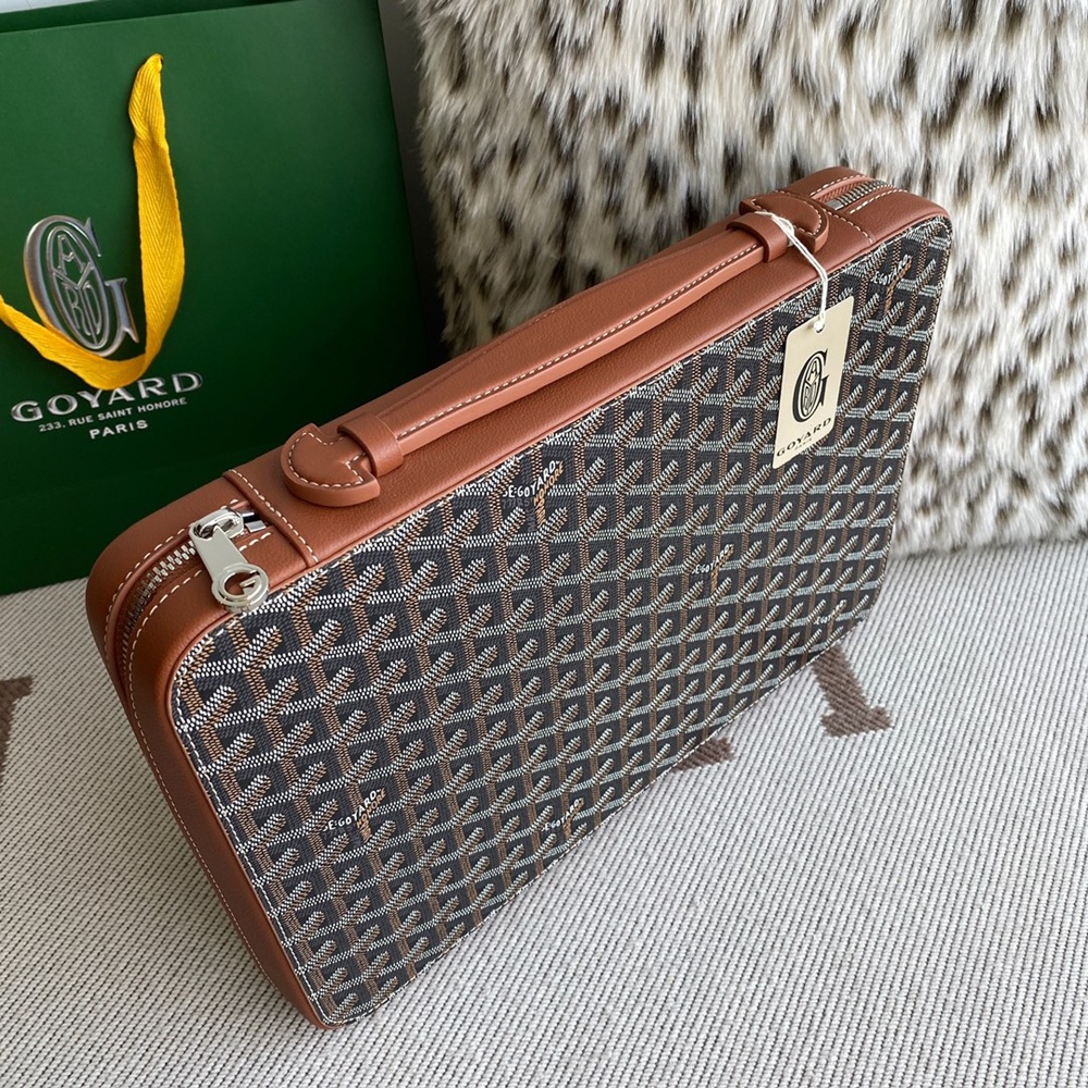 [고야드] Goyard - 고야드 유니버셜 콤파뇽 Universal Companion 4 cm x 24 cm x 34 cm