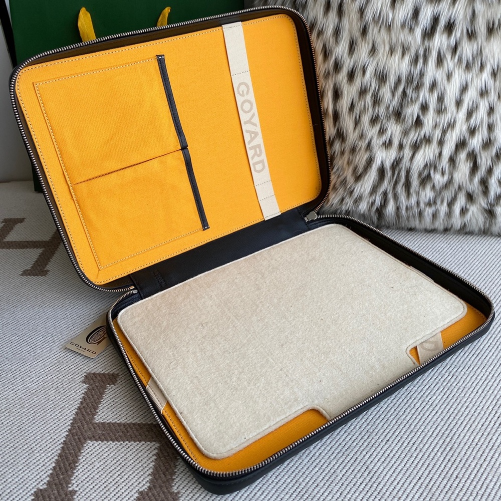 [고야드] Goyard - 고야드 유니버셜 콤파뇽 Universal Companion 4 cm x 24 cm x 34 cm