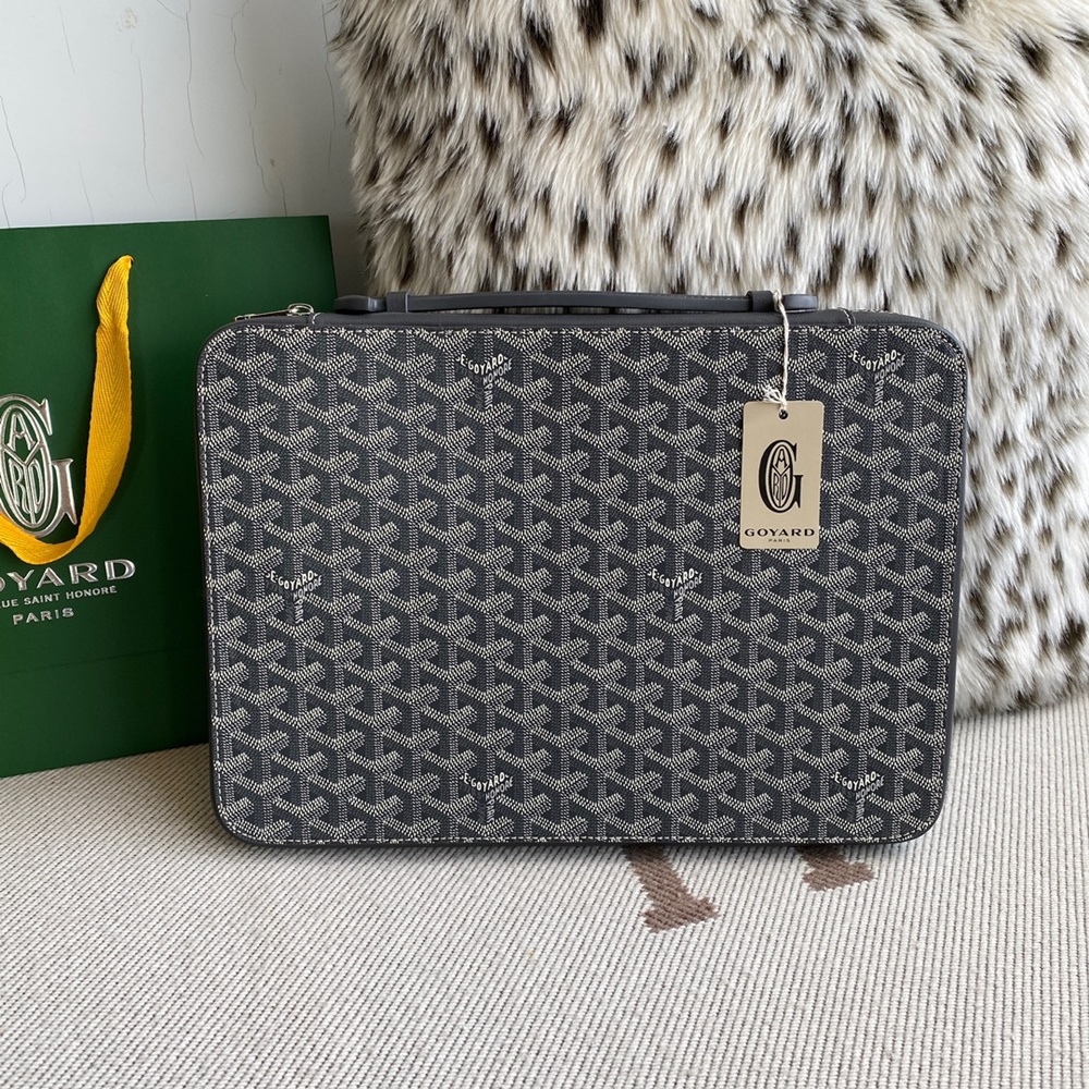 [고야드] Goyard - 고야드 유니버셜 콤파뇽 Universal Companion 4 cm x 24 cm x 34 cm