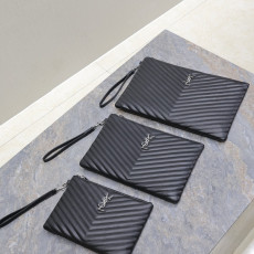 [생로랑] 379039 SAINT LAURENT 생로랑 모노그램 마틀라세 클러치백 24×17.5×1.5cm 30cm 36cm