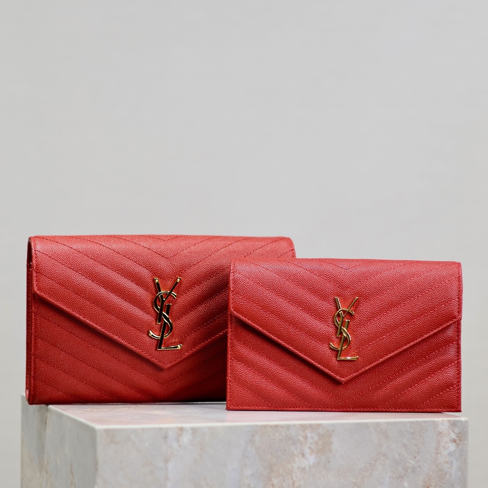[생로랑] 379039 SAINT LAURENT 생로랑 모노그램 마틀라세 클러치백 24×17.5×1.5cm 30cm 36cm