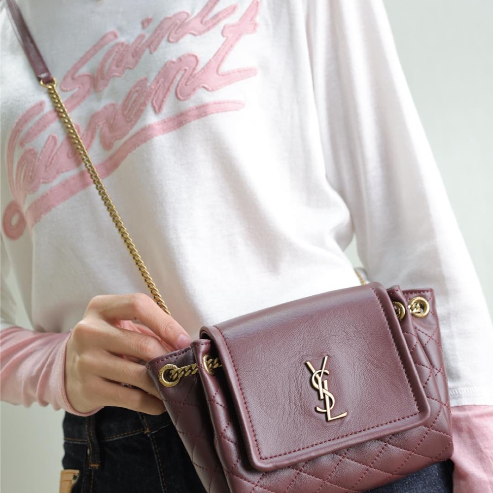 [생로랑] 672738 SAINT LAURENT 생로랑 노리타 미니백 숄더백 18x13x6cm