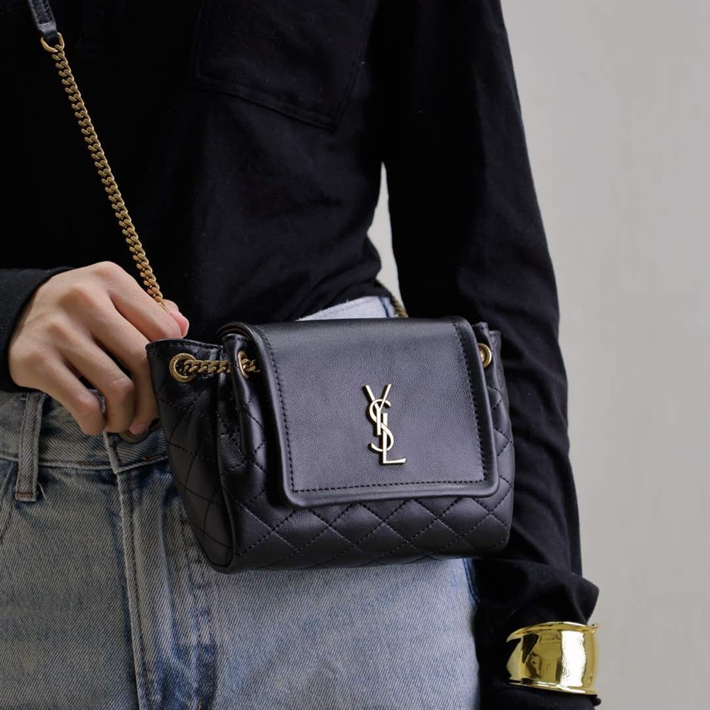 [생로랑] 672738 SAINT LAURENT 생로랑 노리타 미니백 숄더백 18x13x6cm