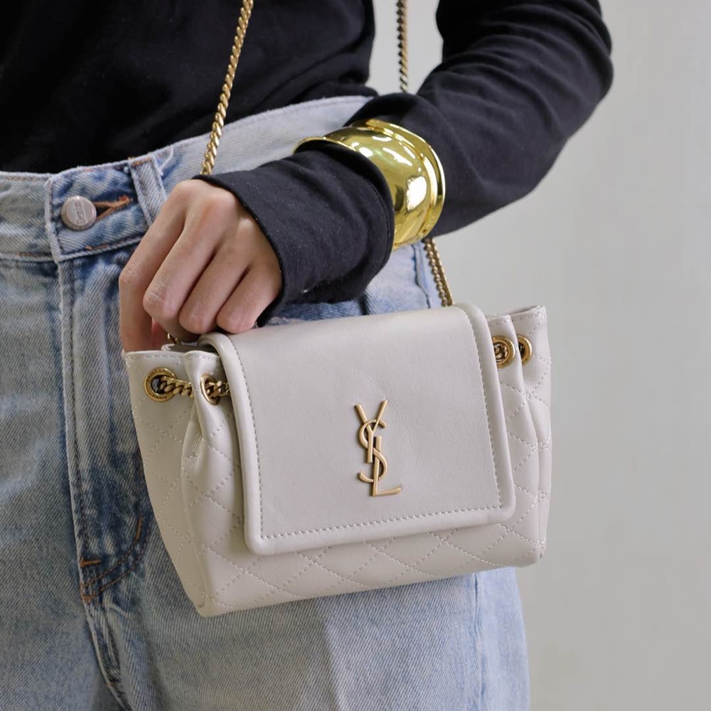 [생로랑] 672738 SAINT LAURENT 생로랑 노리타 미니백 숄더백 18x13x6cm