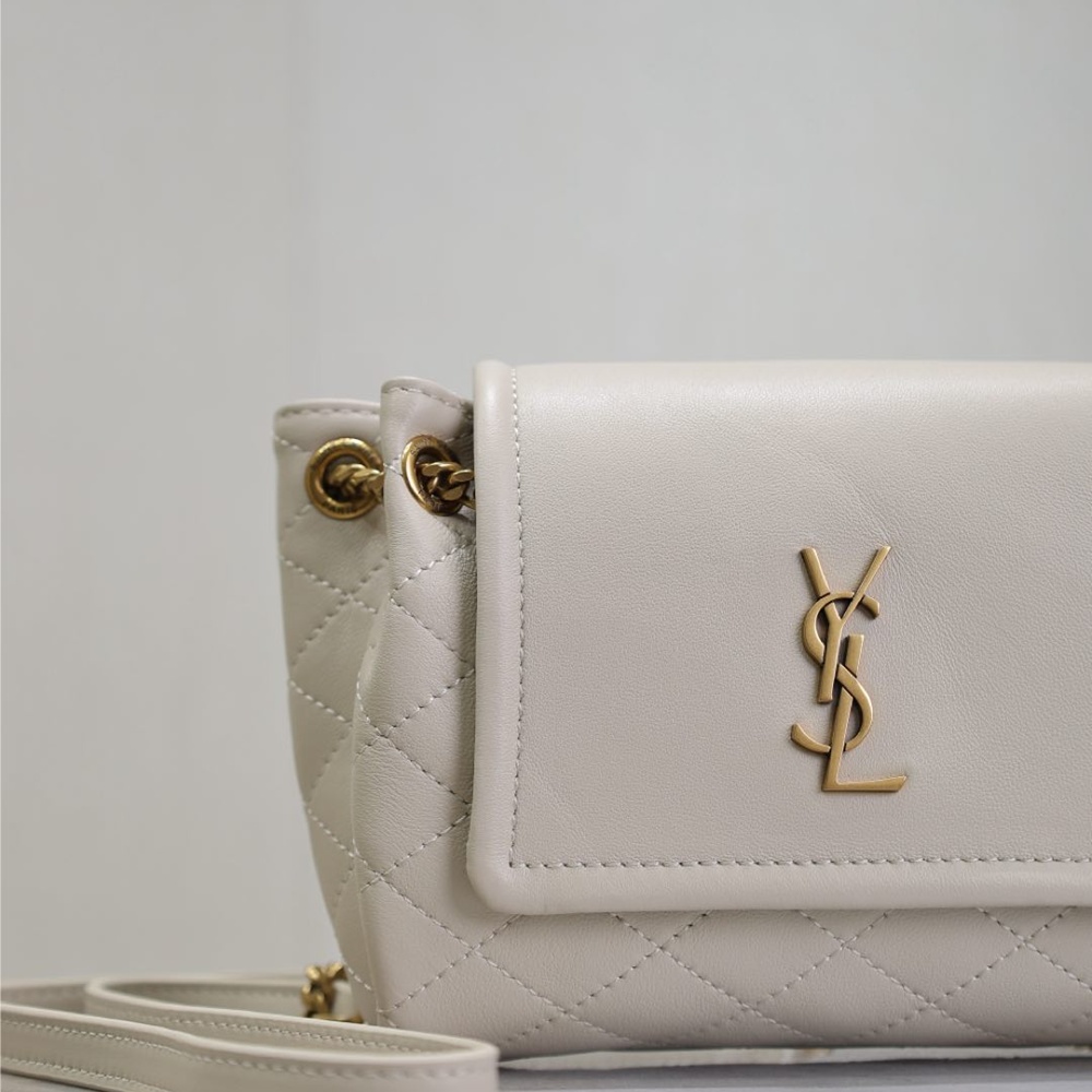 [생로랑] 672738 SAINT LAURENT 생로랑 노리타 미니백 숄더백 18x13x6cm