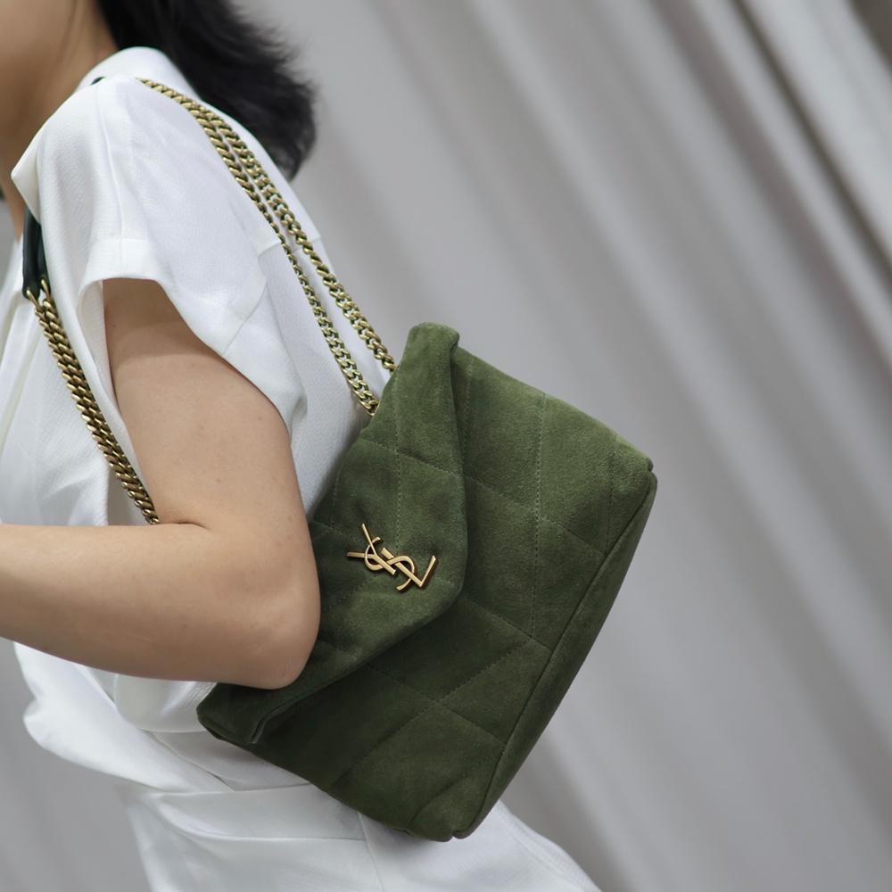 [생로랑] 759337 577476 SAINT LAURENT 생로랑 루루 푸퍼  숄더백 23×15.5×8.5cm 29x17x11cm