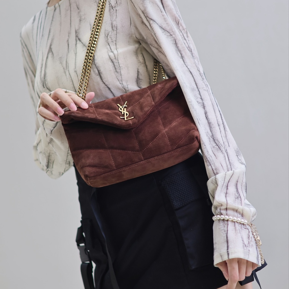 [생로랑] 759337 577476 SAINT LAURENT 생로랑 루루 푸퍼  숄더백 23×15.5×8.5cm 29x17x11cm
