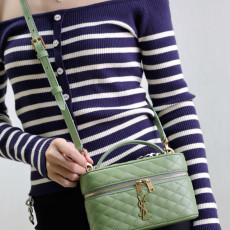 [생로랑] 766731 SAINT LAURENT 생로랑 Gaby 숄더 백 18x11x6cm