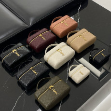 [생로랑] 766731 SAINT LAURENT 생로랑 Gaby 숄더 백 18x11x6cm