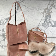 [생로랑] 766731 SAINT LAURENT 생로랑 Gaby 숄더 백 18x11x6cm