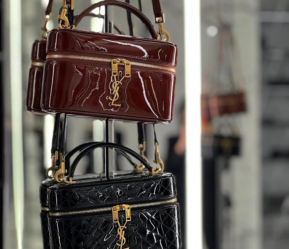 [생로랑] 766731 SAINT LAURENT 생로랑 Gaby 숄더 백 18x11x6cm