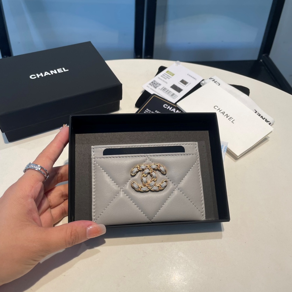 [샤넬] Chanel- 나인틴 램스킨 카드홀더