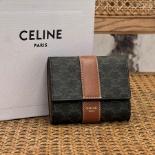 [셀린느] CELINE- 스몰 3단 지갑 – 트리옹프 캔버스 & 램스킨