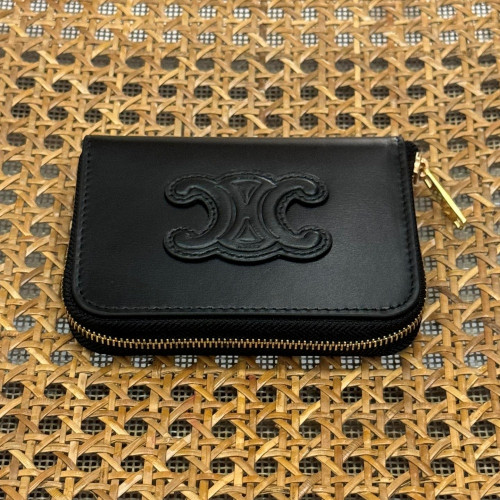 [셀린느] CELINE- 퀴르 트리옹프 컴팩트 지퍼 지갑 – 부드러운 카프스킨 검정