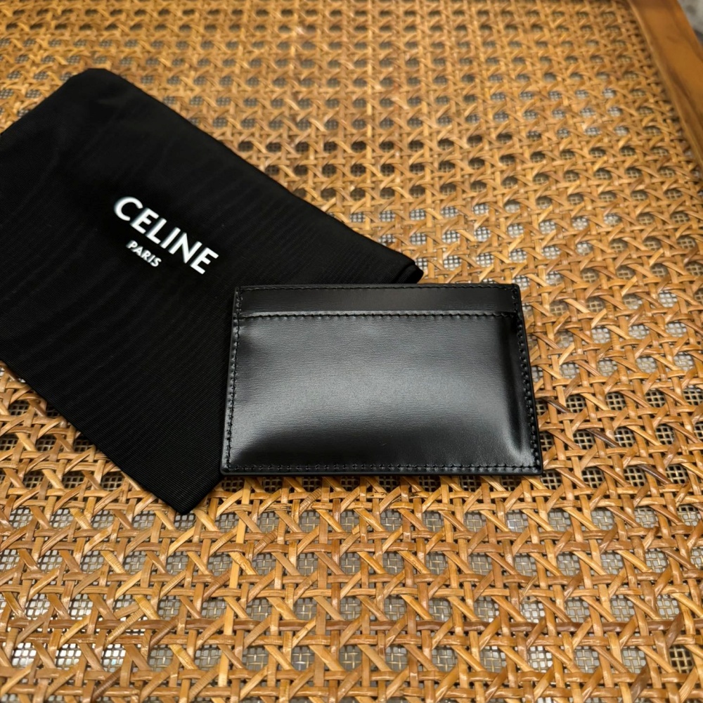 [셀린느] CELINE- 카드 지갑 – 부드러운 램스킨 검정