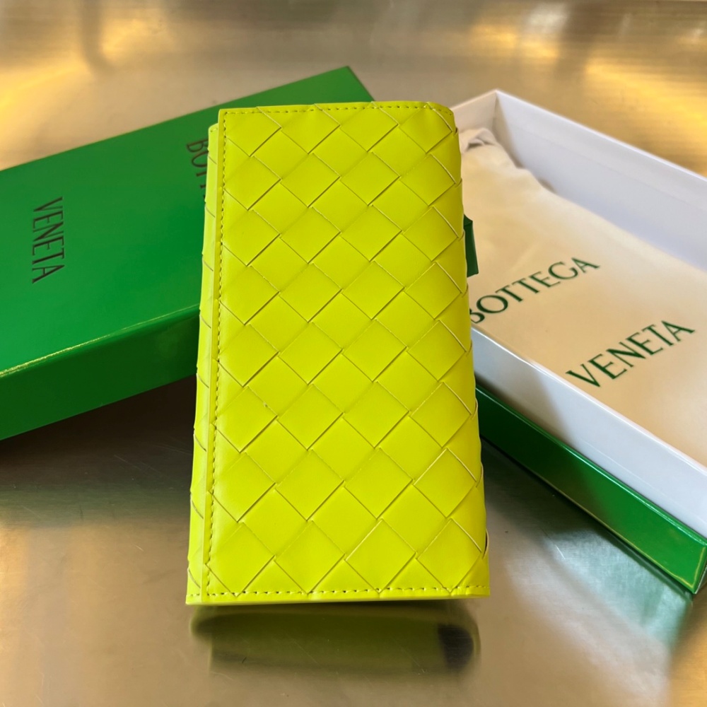 [보테가베네타] BOTTEGA VENATA-인트레치아토 장지갑 (상급)