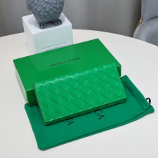 [보테가베네타]BOTTEGA VENATA- 장지갑 (일반 소가죽)