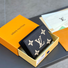 [루이비통]Louis vuitton- 반지갑 클레아 지갑 11*8.5*3.5cm